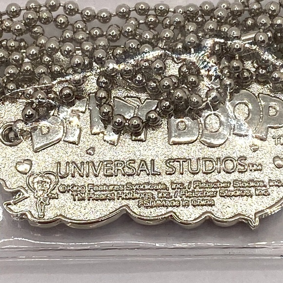 BETTY BOOP Universal Studios Necklace 100% Trouble - Picture 4 of 5